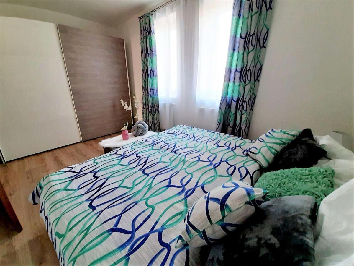 伏尔塔瓦河畔利普诺Riviera Lipno 510/17公寓 外观 照片